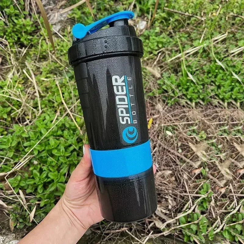 3-Layer Fitness Shaker Bottle – 550ml Protein Mixer Cup with Storage Compartments